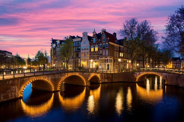 Le guide définitif d'Amsterdam: la réunion parfaite pour la compagnie