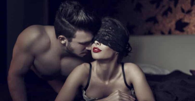 What Are The Pros and Cons of Going To An Escort For Sex?