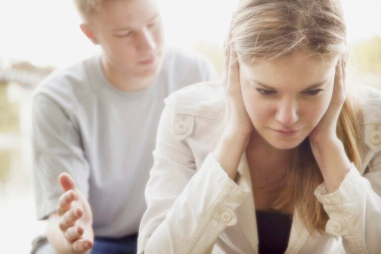 Pourquoi les hommes vont-ils avec les filles ?